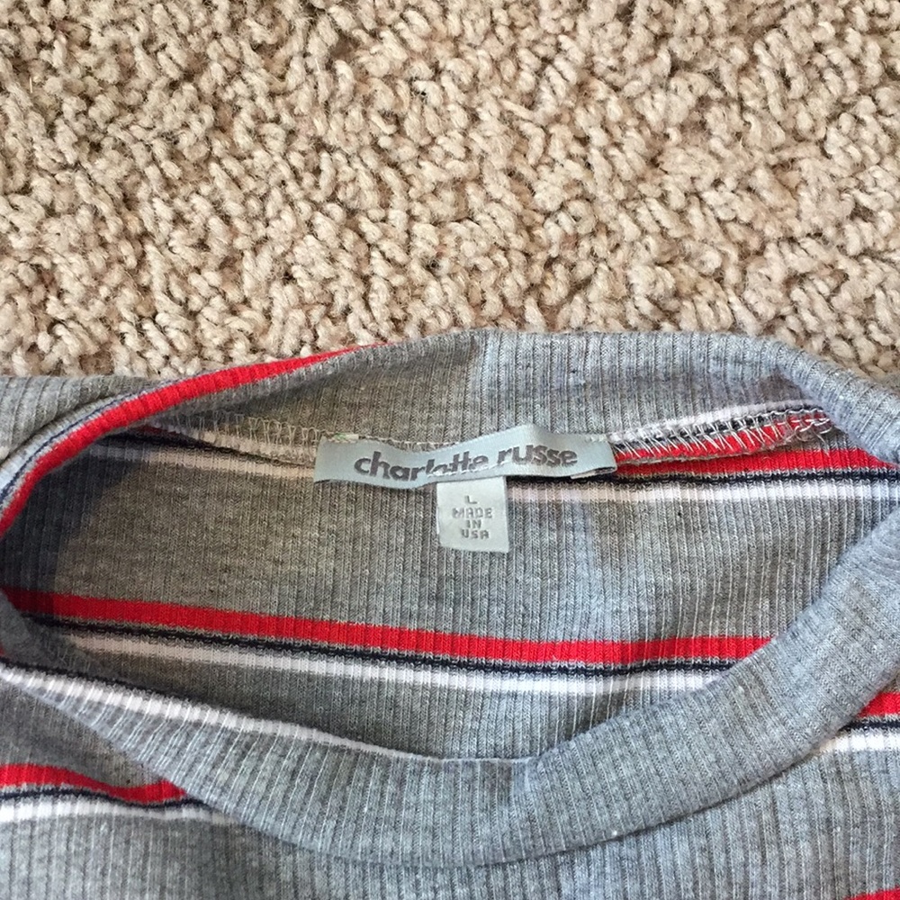 Crop top - Picture 3 of 3